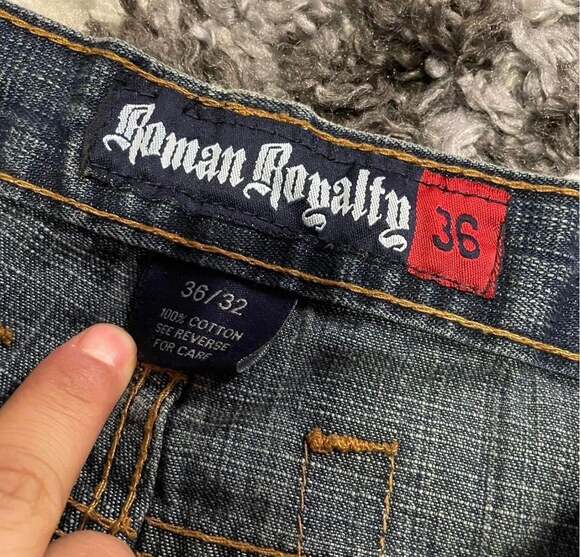 Vintage Koman Royalty Y2K Baggy Embroidered Jeans 36x32 - Picture 4 of 6